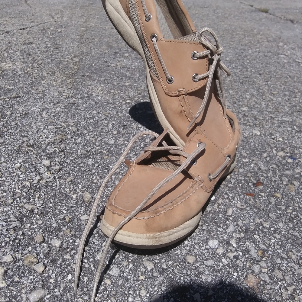 Womens shoes
